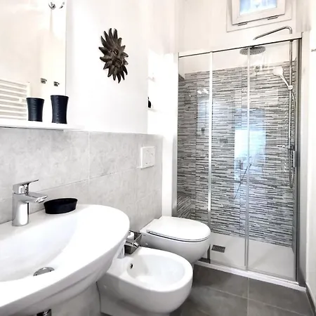 Apartament Lake Dream By Design Studio Bellano