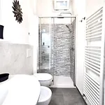 Lake Dream By Design Studio * بيلانو