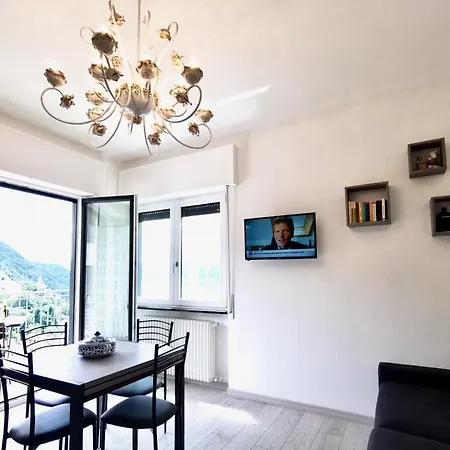 Lake Dream By Design Studio Apartment